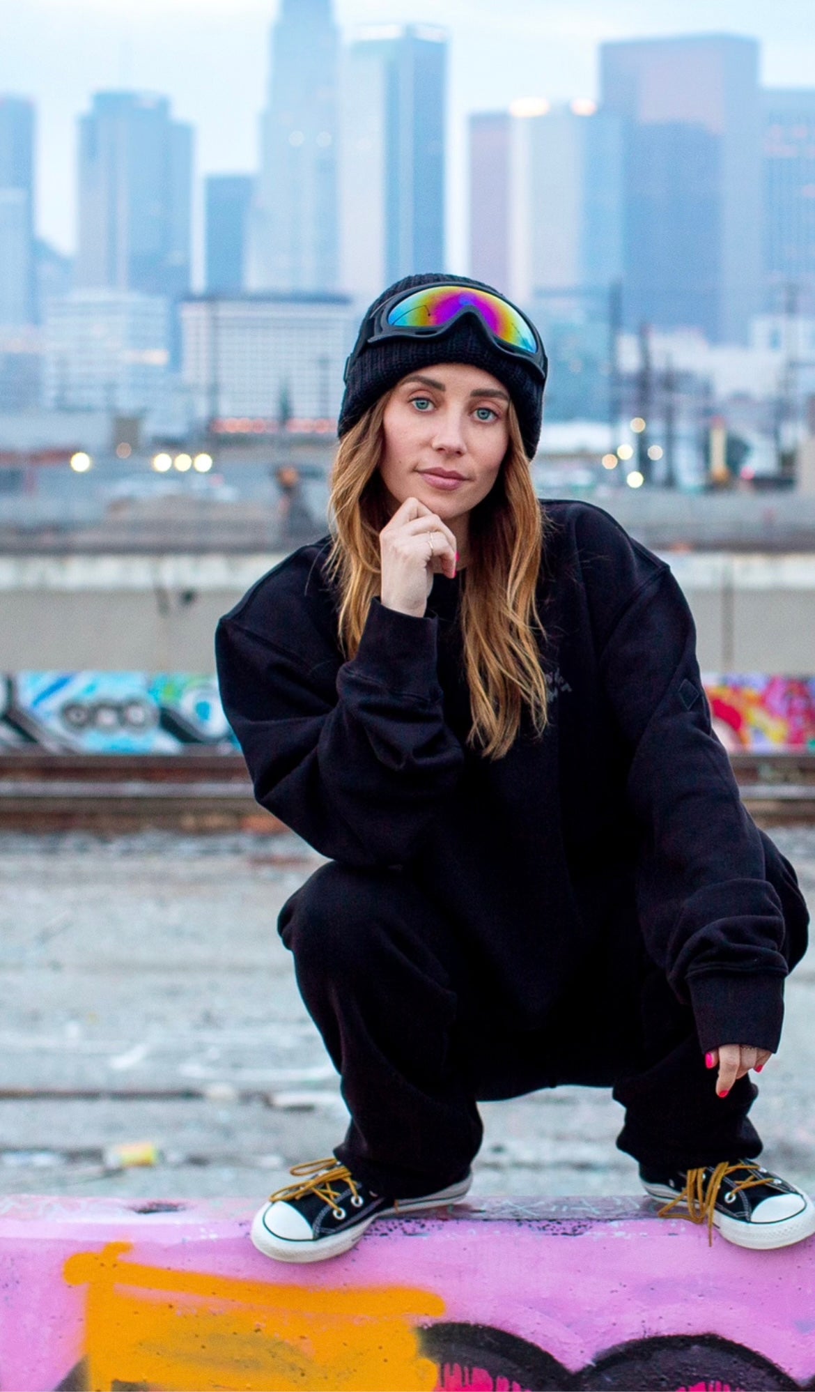 Crewnecks - Black - PowderLA